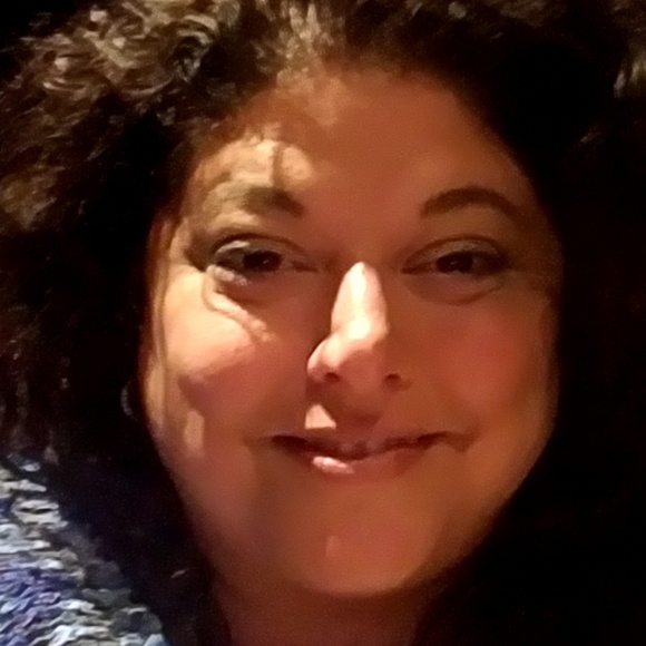 Meet your Posher, Judy - Picture 1 of 2